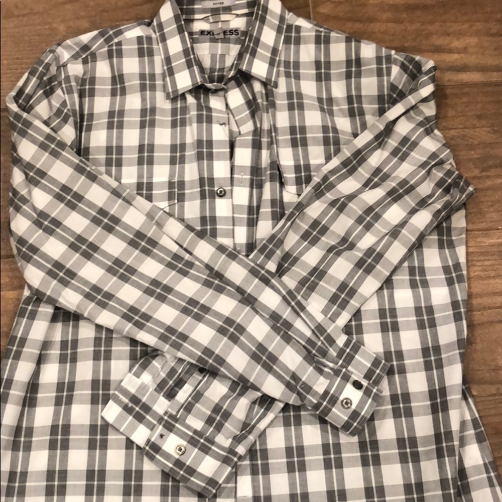 Casual Express Button Down